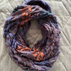 Infinity scarf